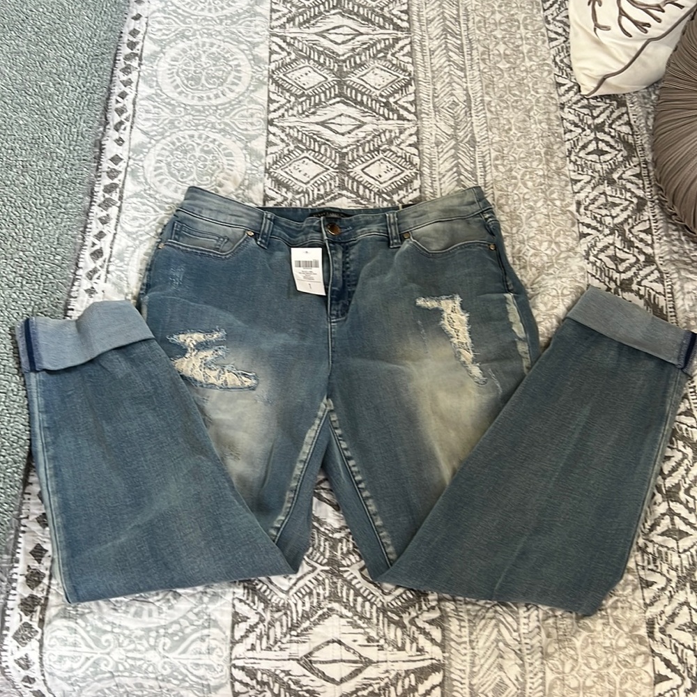 Chico’s Black Label Rip And Repair Jean Pant Size 1.  NWT